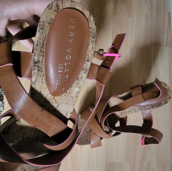 Summer high heel/platform sandals - Picture 5 of 5